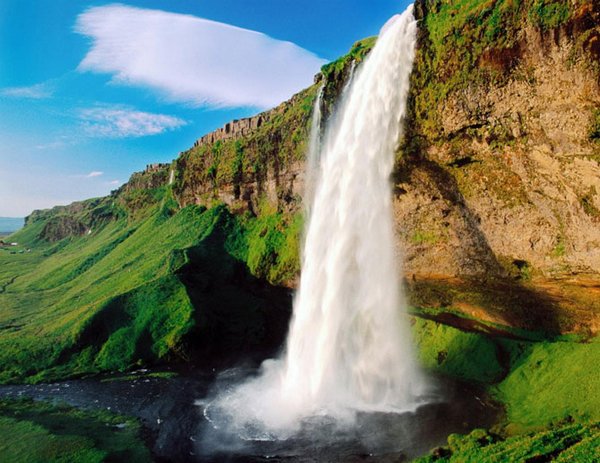 waterfall 20 Amazing Photos of Most Beautiful Waterfalls in The World