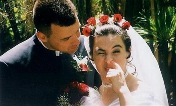 funny wedding photos 10 Are You Sure You Want To Say   YES. I Do!? 