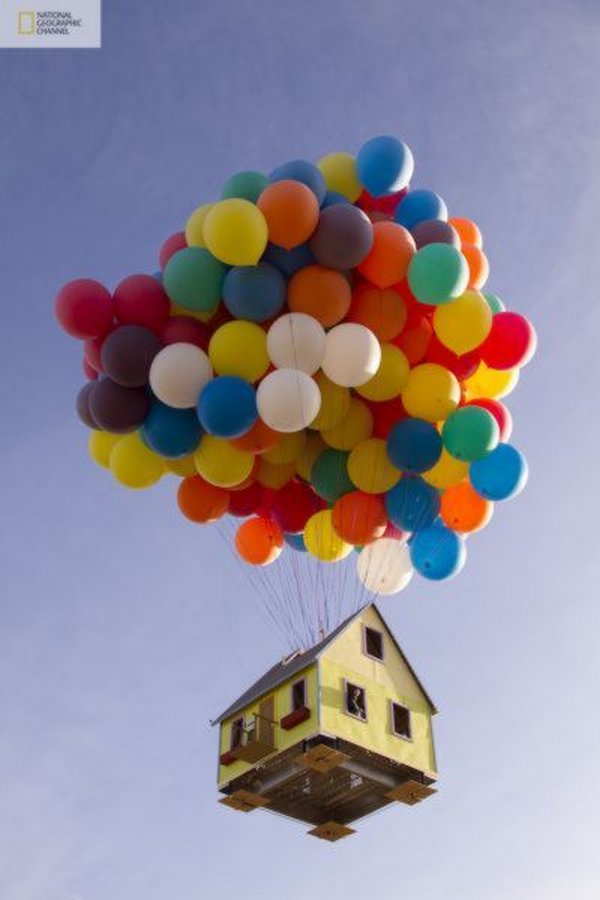 flying balloon house 10 Flying Balloon House