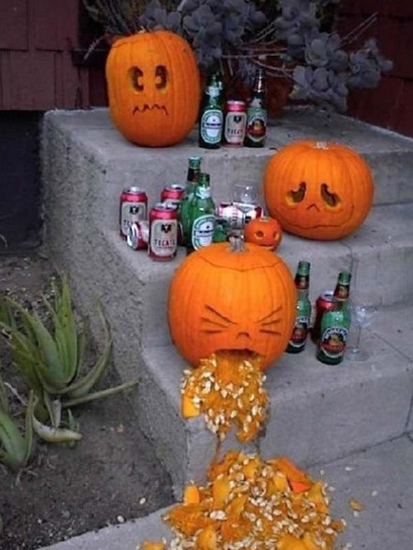 drunk pumpkins 02 Pumpkins + Alcohol = Not Feeling So Good