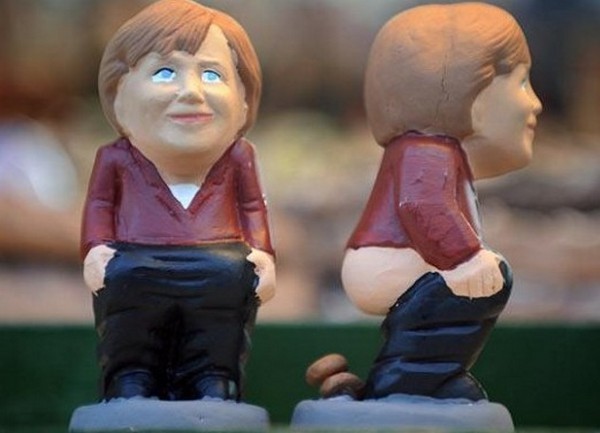 shit that worlds leaders do 06 Creative World Leaders Figurines; Who We are And What We Do