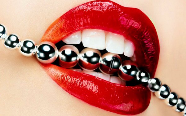 lips 04 Sensual & Seductive Female Lips