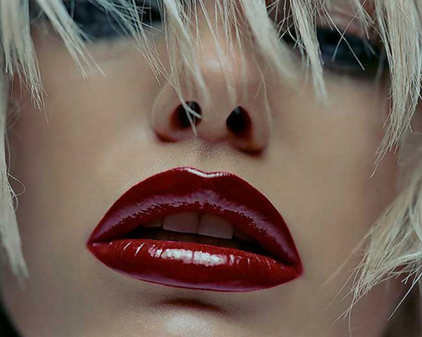 lips 13 Sensual & Seductive Female Lips