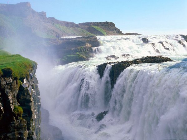 waterfall 26 Amazing Photos of Most Beautiful Waterfalls in The World
