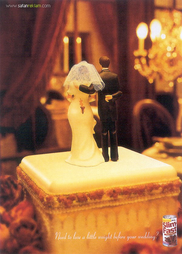 wedding cake 18 25 Funny Ways to Decorate Your Special Wedding Cake 