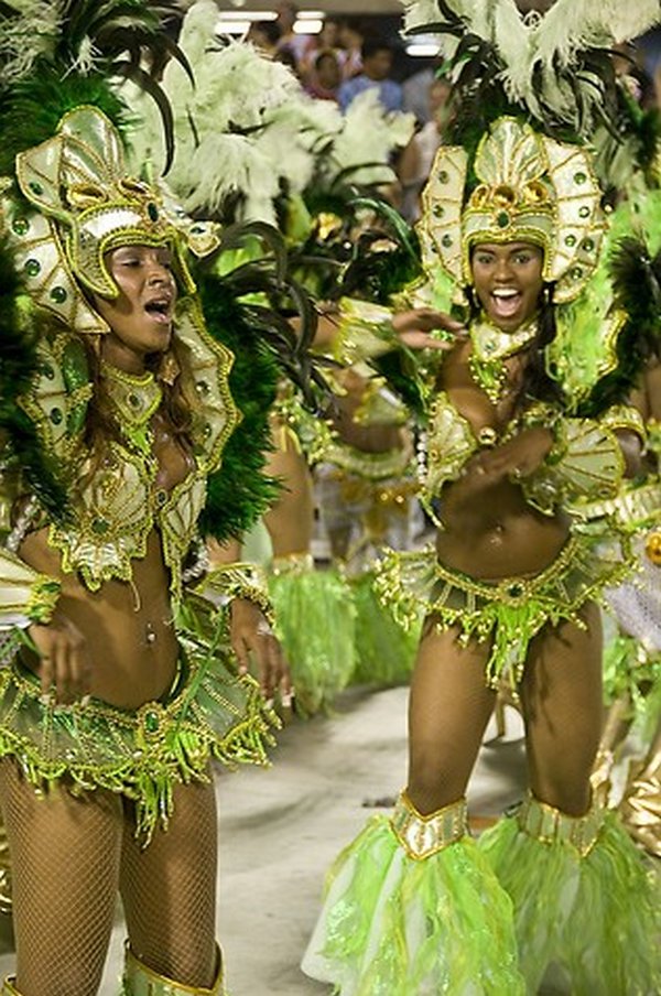 carnival rio de janeiro 04 Brazils Carnival Madness