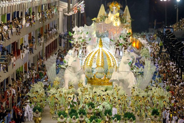 carnival rio de janeiro 14 Brazils Carnival Madness
