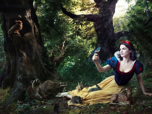celebrities fairytales 02 Celebrity Fairy Tales by Annie Leibovitz 
