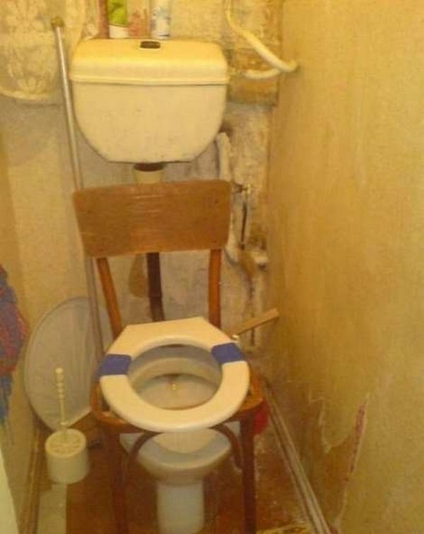 odd toillets 26 Scary Funny And Weird Toilets... For Emergency!