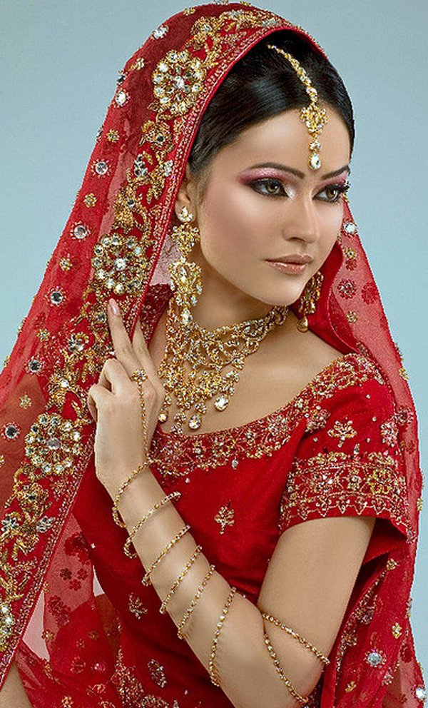 indian brides 17 Lovely & Gorgeous Beauty Of Indian Brides