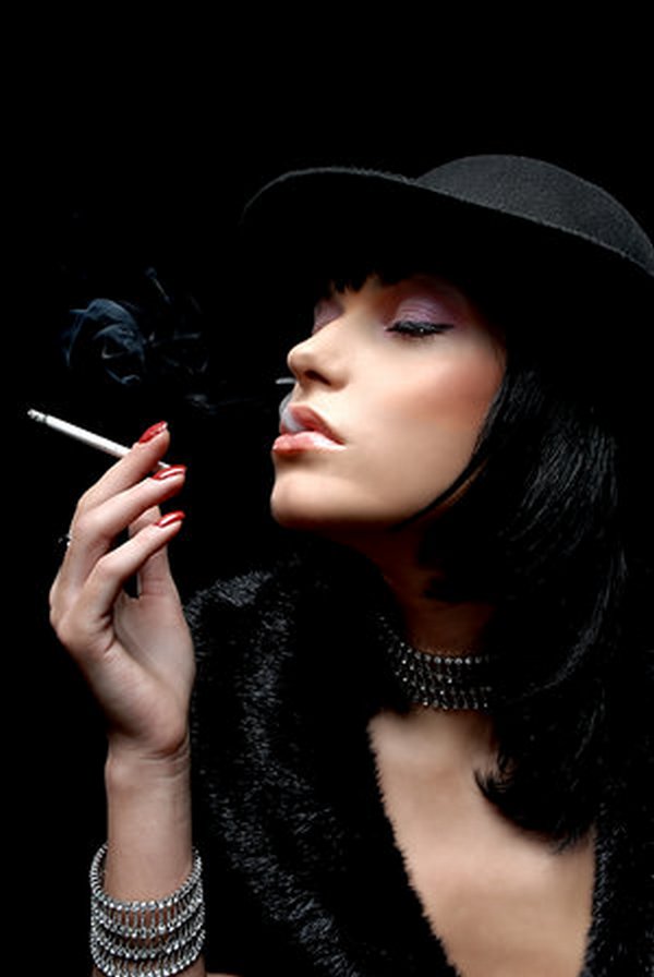 smoking women 14 Smoking Women: Hot Or Not?