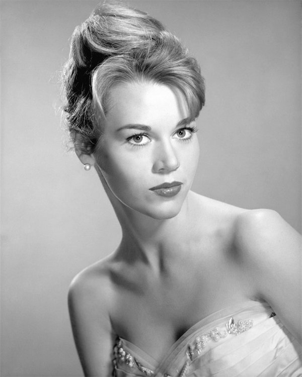 beauties by people com 09 Top 35 Most Beautiful Hollywood Beauties Through The Decades By People.com