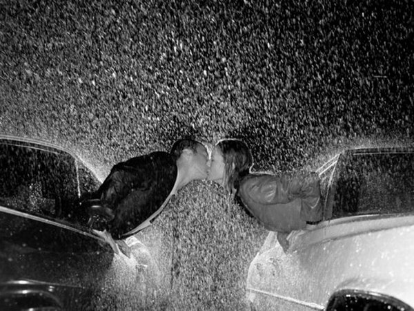 kissing in the rain 16 There Is Something Powerful About The Kissing In The Rain...