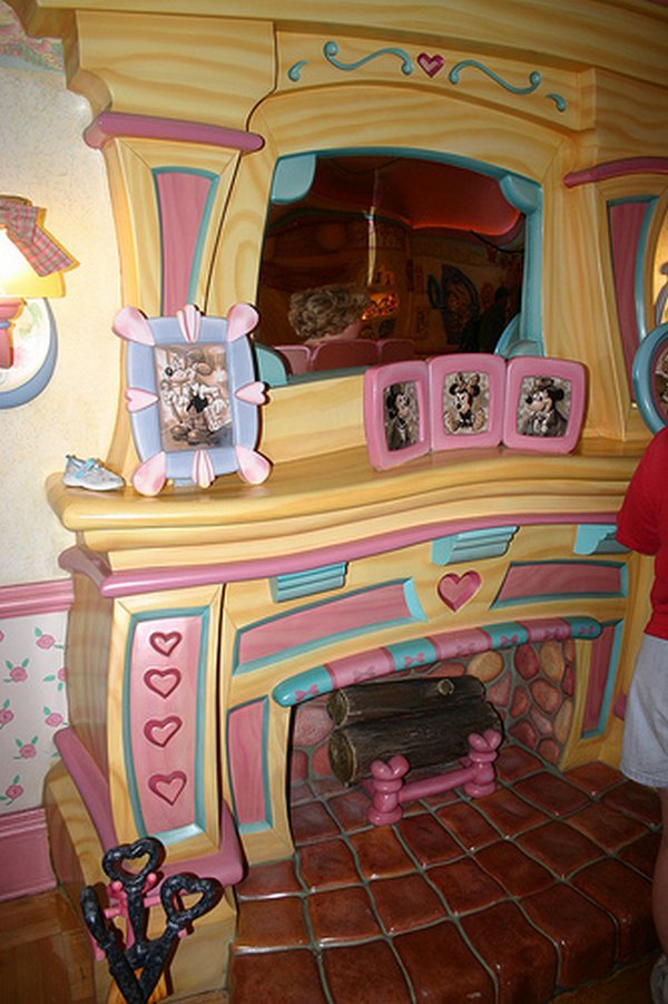 real house inspired by cartoons 06 10 Amazing Houses Inspired By Favorite Cartoons