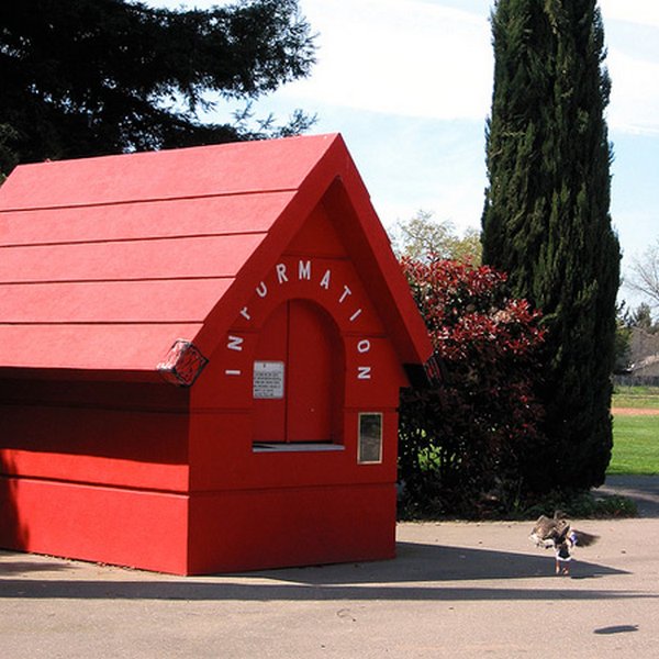 real house inspired by cartoons 12 10 Amazing Houses Inspired By Favorite Cartoons