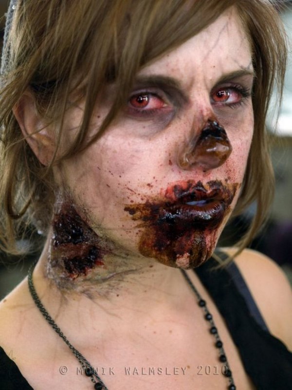 zombie costumes 05 Top 10 Best Zombie Costumes