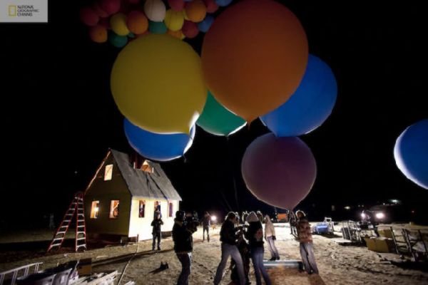 flying balloon house 02 Flying Balloon House