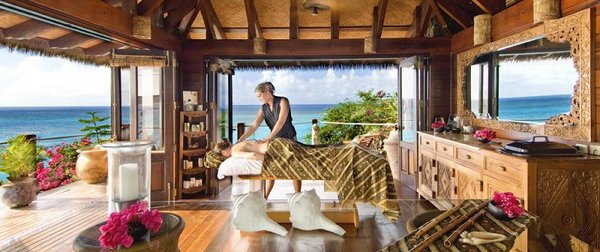 sir richard bransons necker island 15 Want To Go To A Isolated Island? 