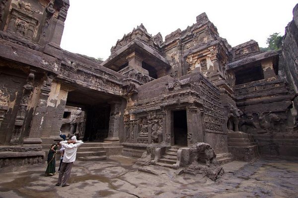temples of india 02 Amazing Cliff Temples of India   The Ellora Caves