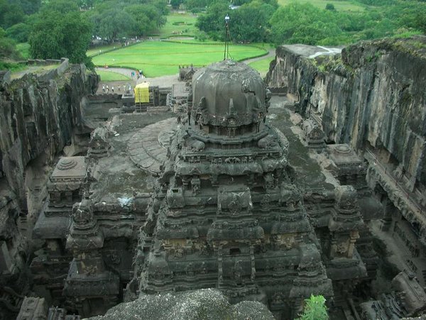 temples of india 18 Amazing Cliff Temples of India   The Ellora Caves