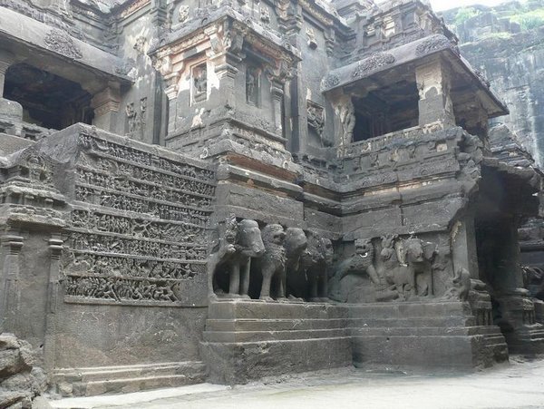 temples of india 21 Amazing Cliff Temples of India   The Ellora Caves