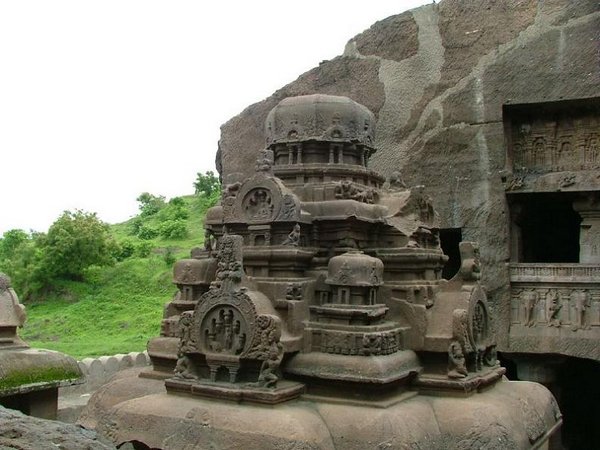 temples of india 24 Amazing Cliff Temples of India   The Ellora Caves