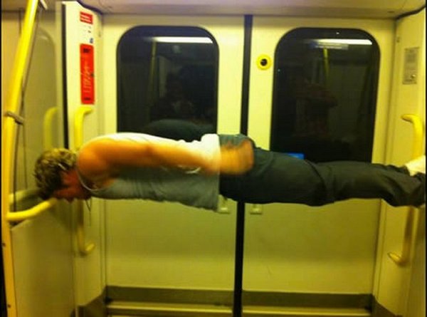 weirdest people in the subway 17 20 Weirdest People On The Subway