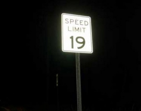 17 funniest road signs ever 15 17 Funniest Warning Giving Signs Ever Found