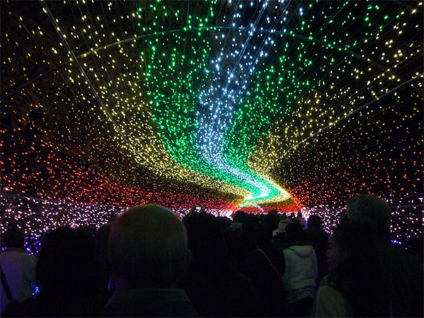 amazing winter light festival in japan 04 Unreal Light Show: Winter Light Festival in Japan