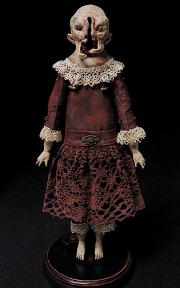 Страшные куклы ручной работы. Шена кукла. Страшные куклы шейна эрина. Китайская модель кина шен. Куклы пуллип стимпанк.