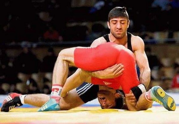 crazy and funny sports photos 30 Hilariously Funny Sports Photos: Stopped at Precisely The Right Moment
